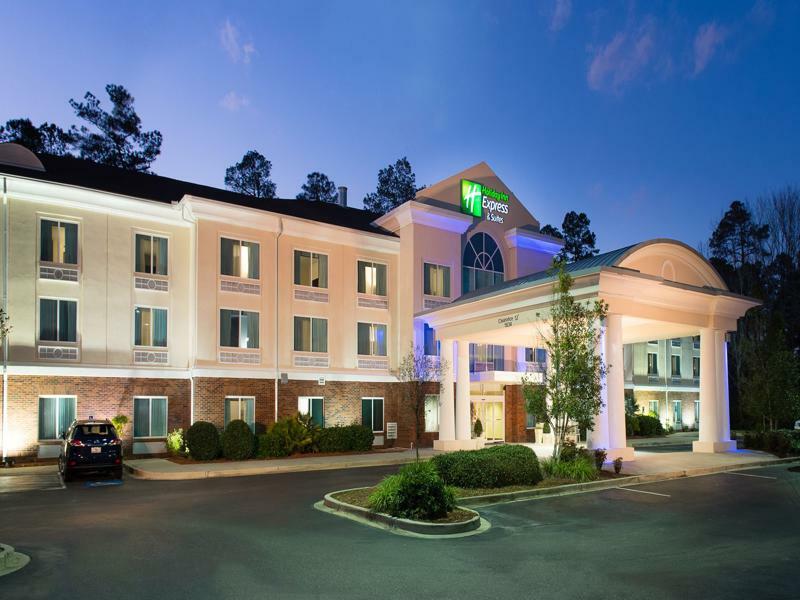Holiday Inn Express & Suites Walterboro By Ihg Exterior foto